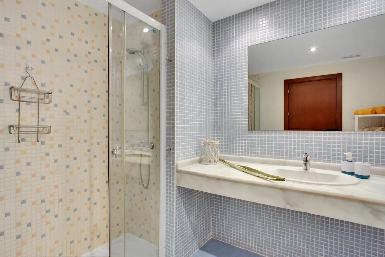 Bright Mocan, Garage,Pool, Fiber, Padel Court Palm-mar Apartamento